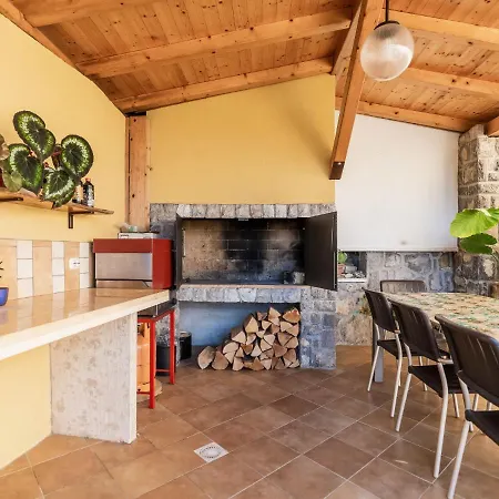 Apartman Kate-1 By Interhome